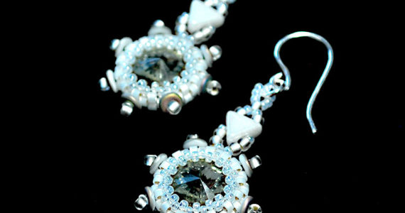 "Funtile" Earrings with Khops Puca beads and "O" beads