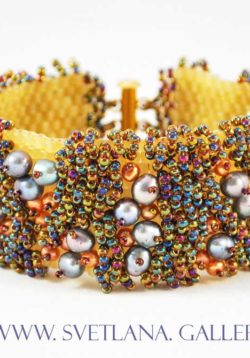 Merry Berry Pearl Bracelet