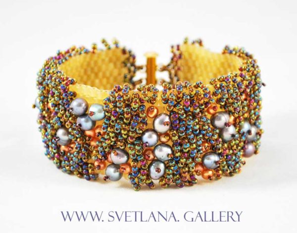 Merry Berry Pearl Bracelet - Front - Svetlana.Gallery
