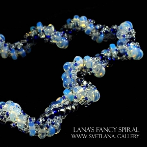 Lana's Fancy Spiral with opalite disk beads - Bead Pattern Gallery