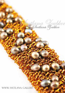 Pearl Bracelet Root Beer