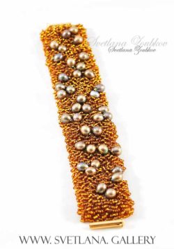 Pearl Bracelet Root Beer