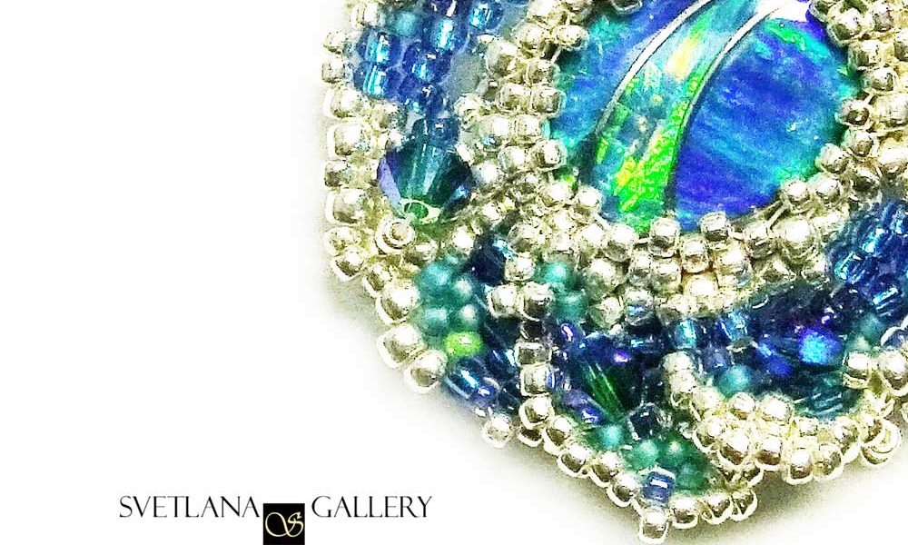 Free-Form Peyote Pendant