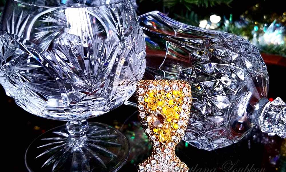 White Wine Glass Pin Bead Embroidery