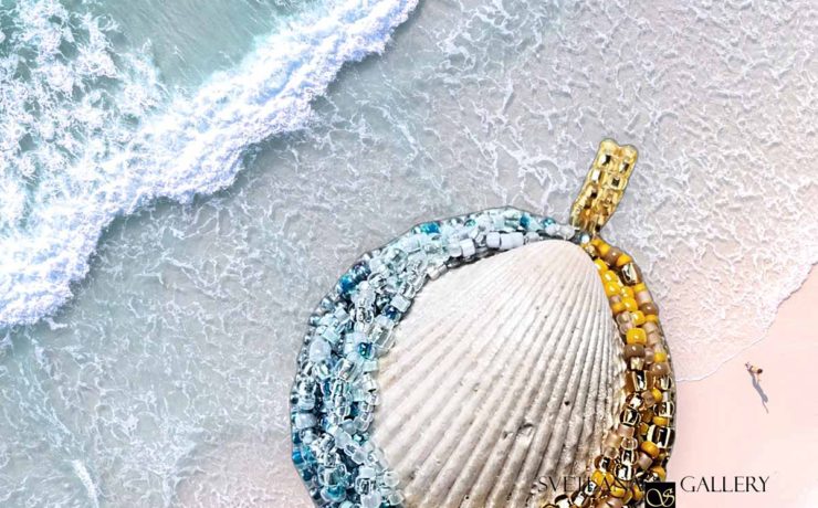 Free-Form Seashell Pendant Bead Embroidery